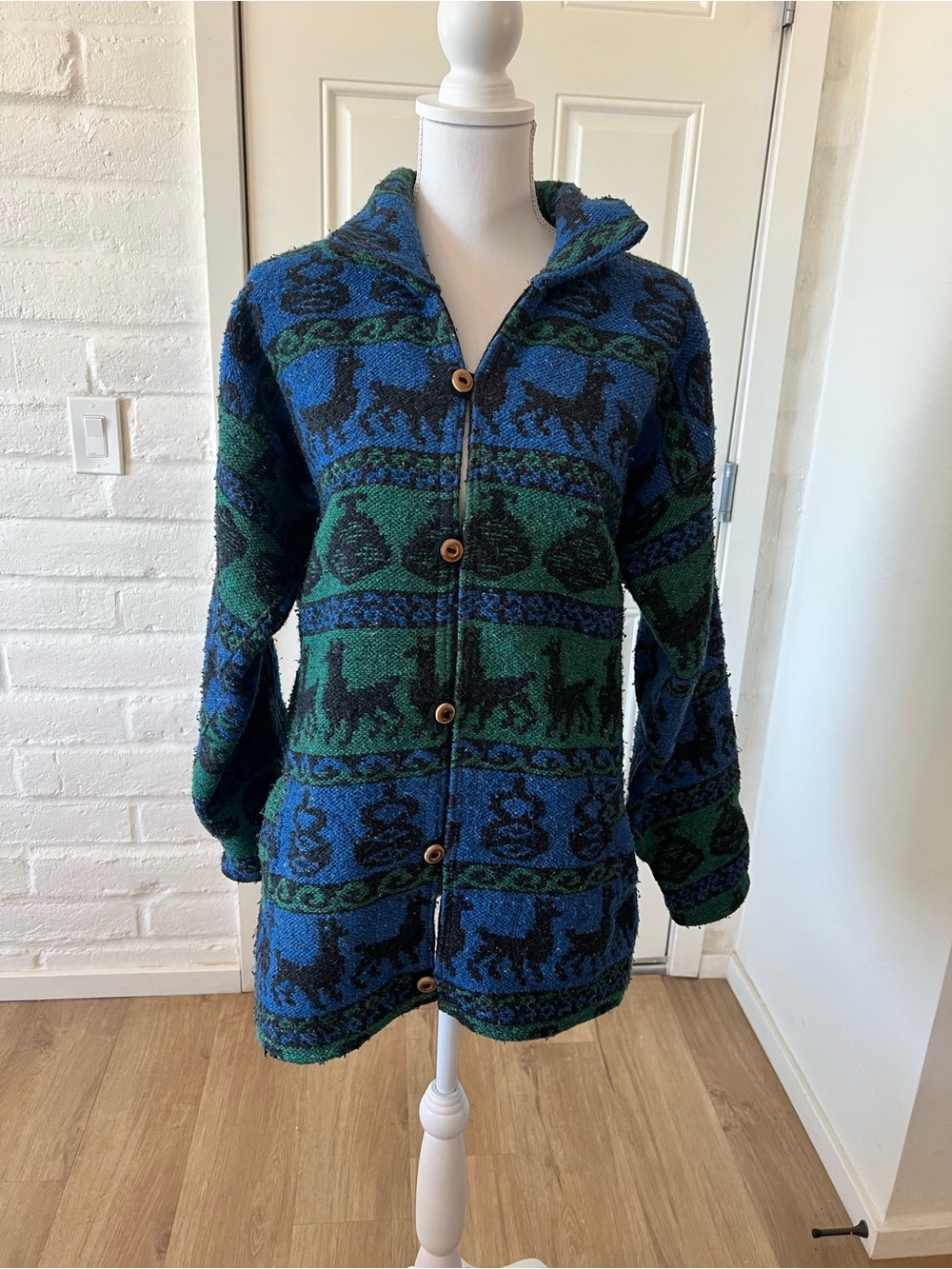 Vintage Unisex Peruvian Llama Knit Wool Cardigan/ Jacket-257